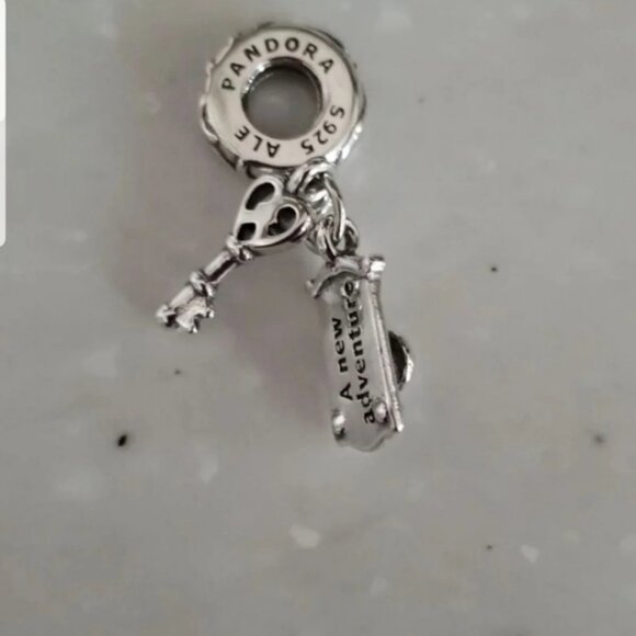 Last one Disney Alice in Wonderland key and doorknob sterli - Picture 5 of 7